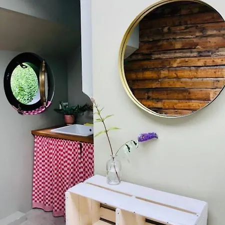 Houseboat Tante Piet Tekne