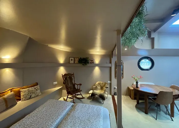 هاوس بوت تانت