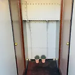 Houseboat Tante Piet 2* Amszterdam